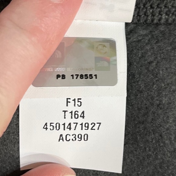 NWT The North Face Asphalt Grey Standard Issue Ear Gear - Picture 15 of 15